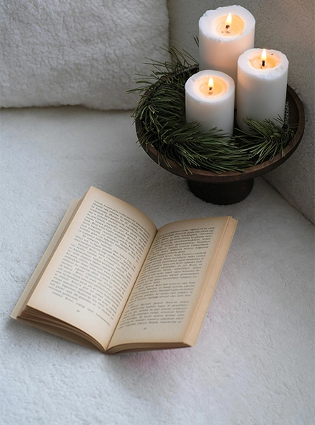 scented candles and book acessories becomes one book and scented candles in windsor